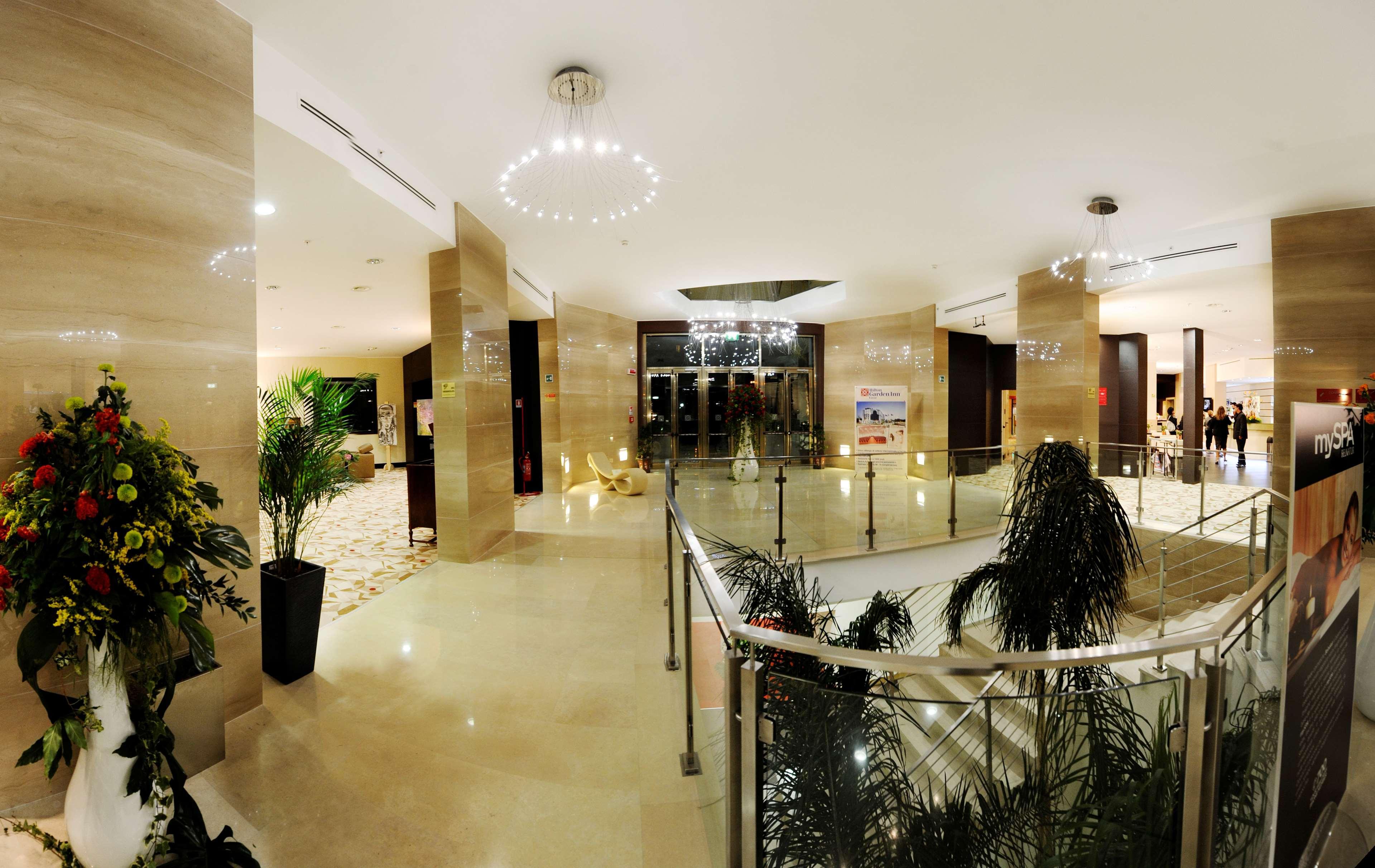 Hilton Garden Inn Lecce Interior photo